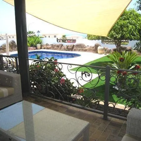 Anais Luxury Villas Feriehus *