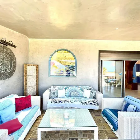 Anais Luxury Villas Feriehus
